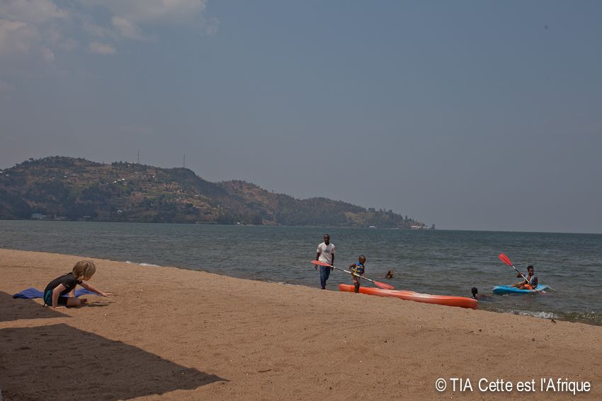  photo 22LakeKivu-tiaphotoblog_zpsc7e22ec4.jpg