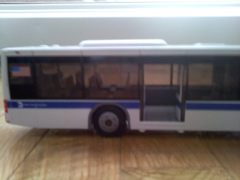 Modelbus2.jpg