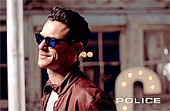 [Image: tumblr_m88p6ptexo1rwda4io3_250.gif]