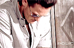 [Image: tumblr_m88p6ptexo1rwda4io5_250.gif]