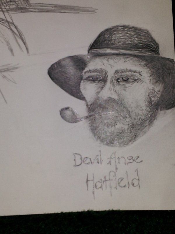 Hatfield And Mccoys Pipe