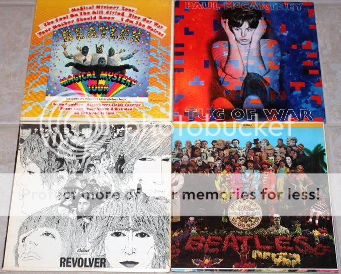   LPs Beatles Records   Tug of War   Sgt. Pepper   REVOLVER   MMT