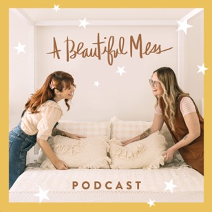 https://podcasts.apple.com/us/podcast/a-beautiful-mess-podcast/id1485472892