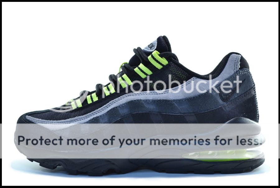 307565 032] Air Max 95 (GS) Black Medium Grey Anthracite Volt  